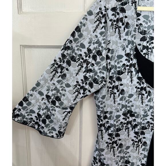 Dressbarn Womens‎ Top Plus Size 2X Pullover Blouse gray Black Floral Career Work - Picture 6 of 6